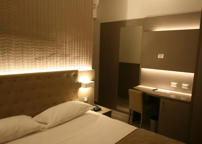 Lvg Hotel Collection - Principe מלון