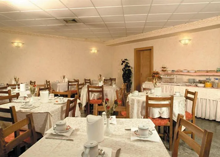 Lvg Hotel Collection - Principe 4* מודנה
